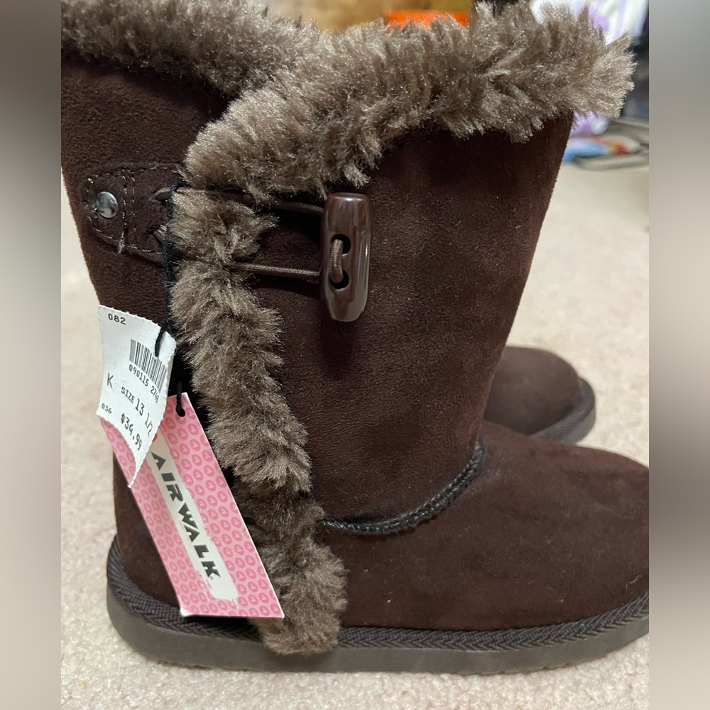 Air walk kids snow boot(faux fur)